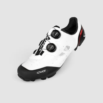 C4 white XC cycling shoes