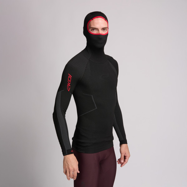 Bajo maillot RACING INVIERNO CON CAPUCHA