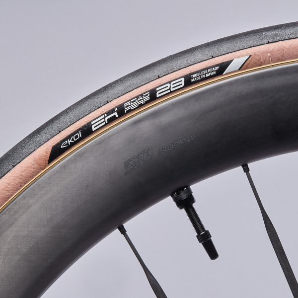 Cubierta carretera EKOI Perf 28 TUBELESS READY Ámbar