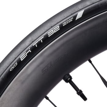Cubierta TT EKOI Perf 32 TUBELESS READY Negro