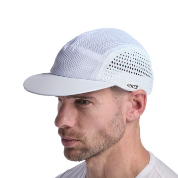 SS26 GORRA RUNNING ICE CAP BLANCA