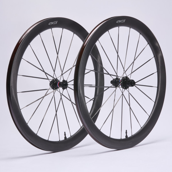 Juego de ruedas EKOI Carbono 50 mm Full Black SRAM Francia