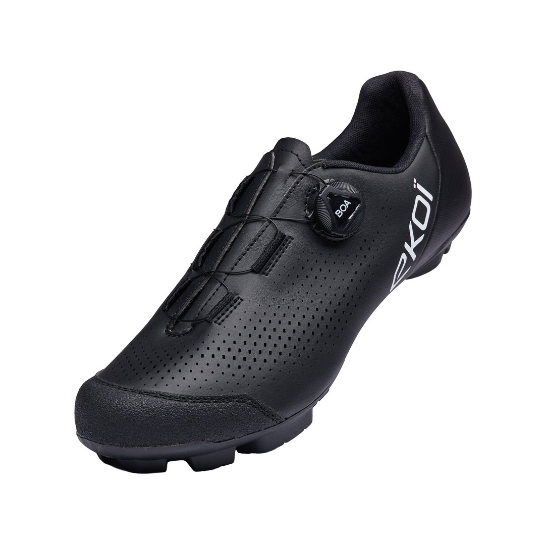 Chaussures VTT Femme Shimano ME4, Noir, EU 40, Avec Cadran BOA Et Crampons SM-SH51, Excellent état
