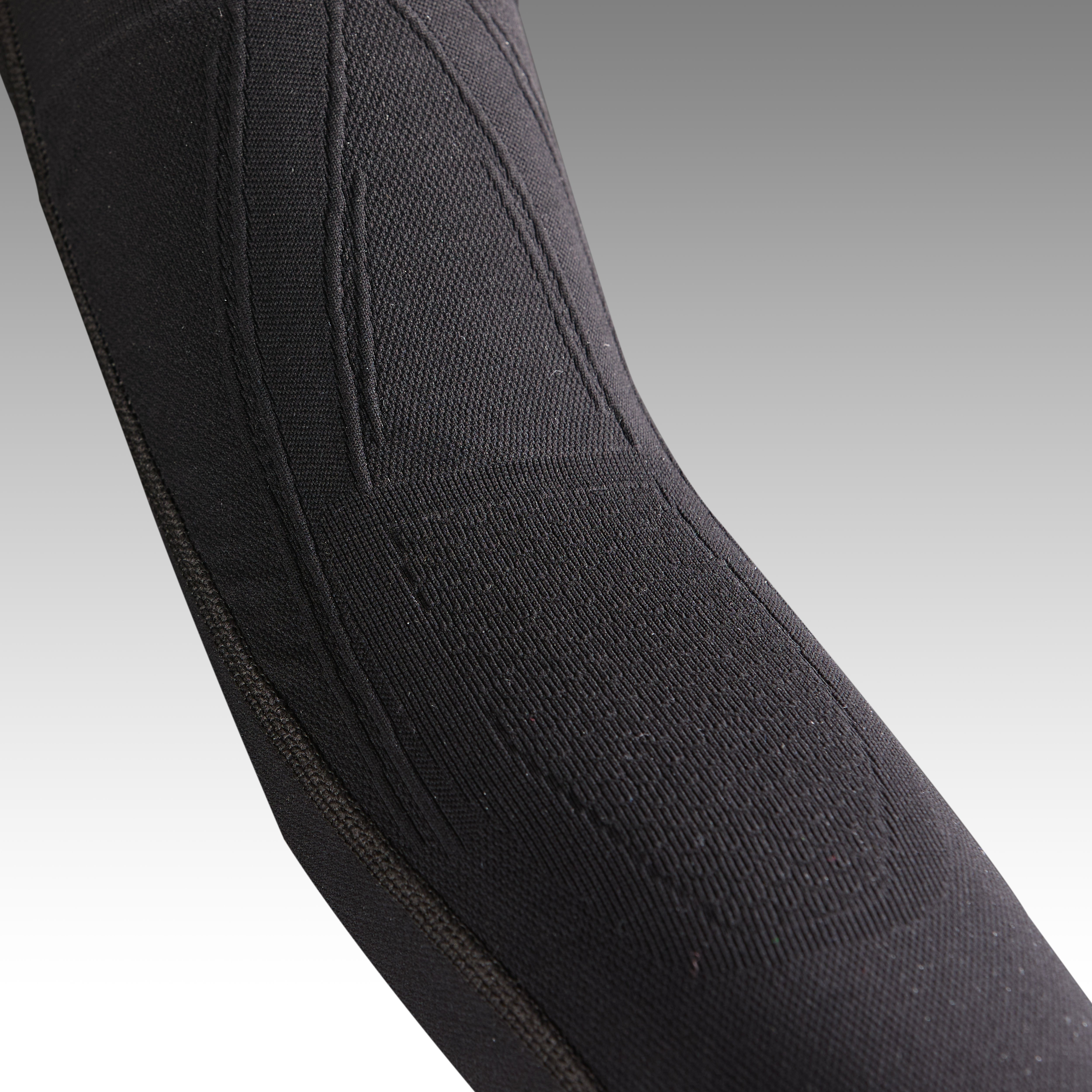 manchettes-perf-seamless-noir.jpg