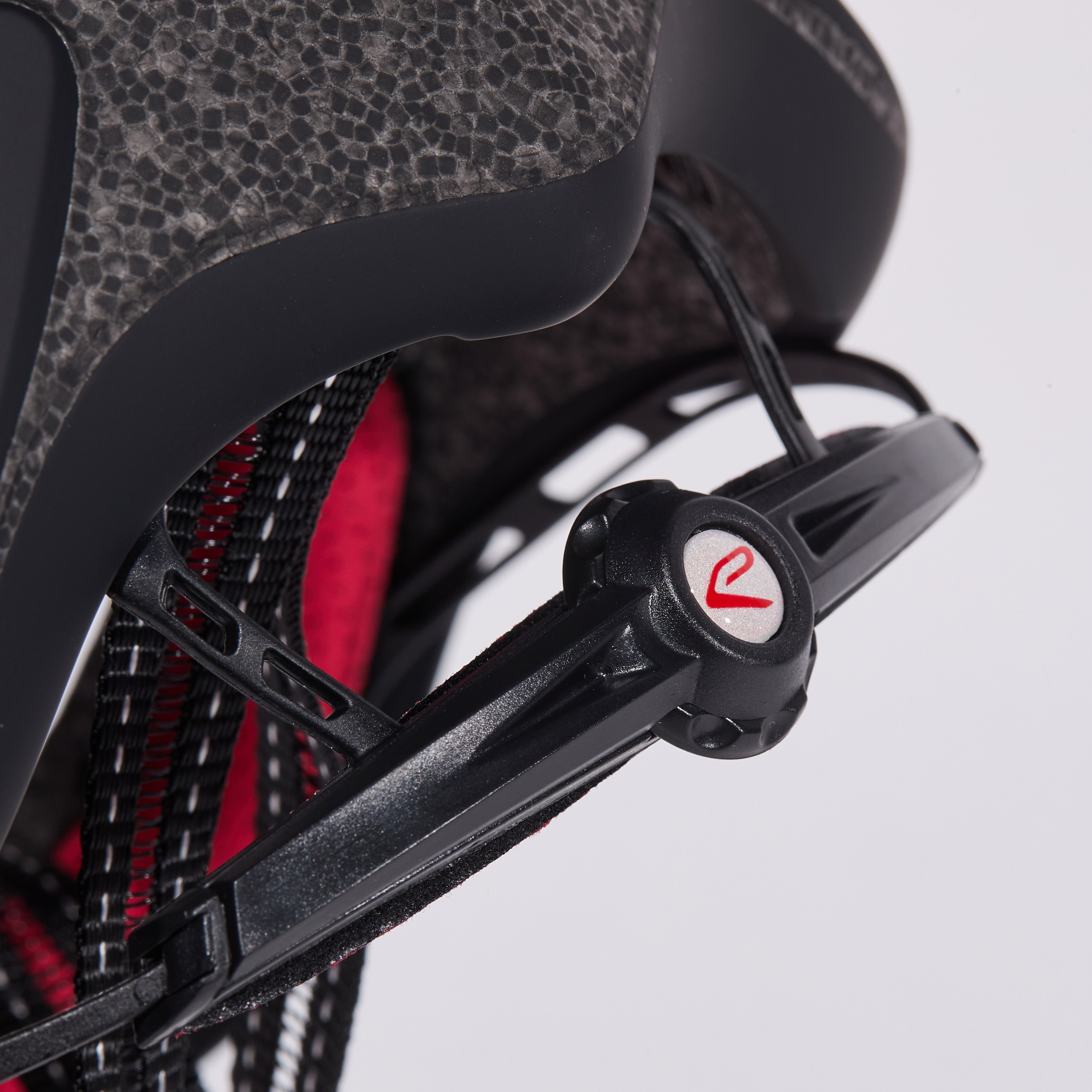Casque Vélo Urbain 853 Corsa Noir Mat - NTA 8776 Pour VAE, Visière Magnétique, LED Arrière, Réglage Ring Fit - 5