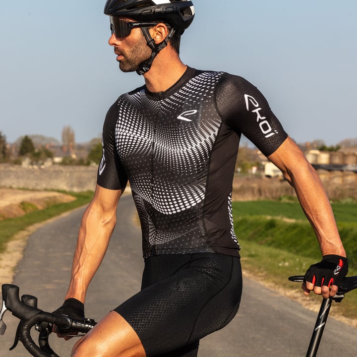 Maillot Manches Courtes EKOI ELEGANCE Noir