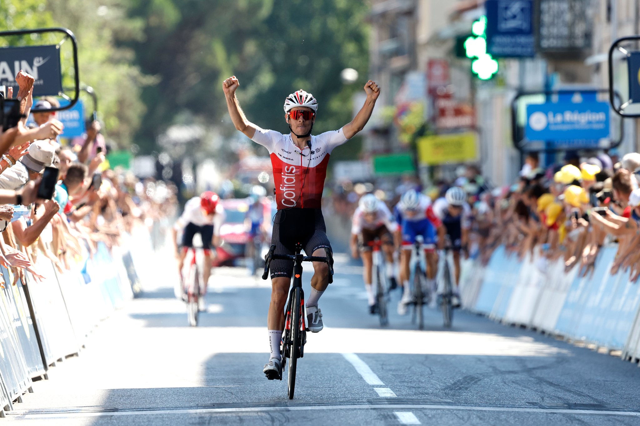 Guillaume Martin wins the Tour de l'Ain
