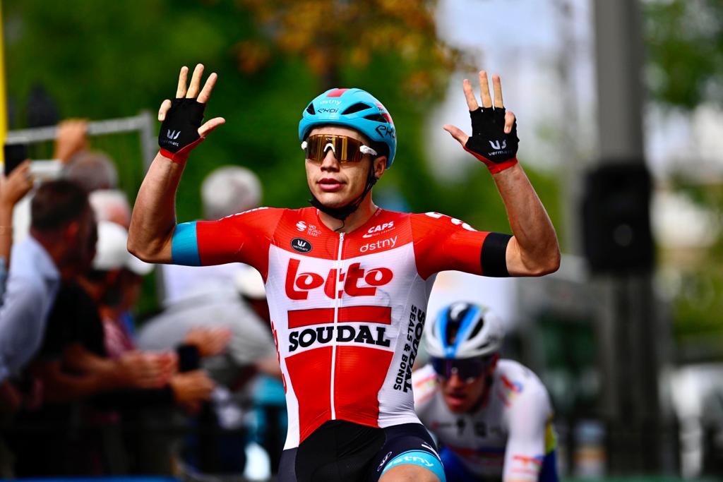 And 8 for Arnaud de lie And 8 for Arnaud de lie