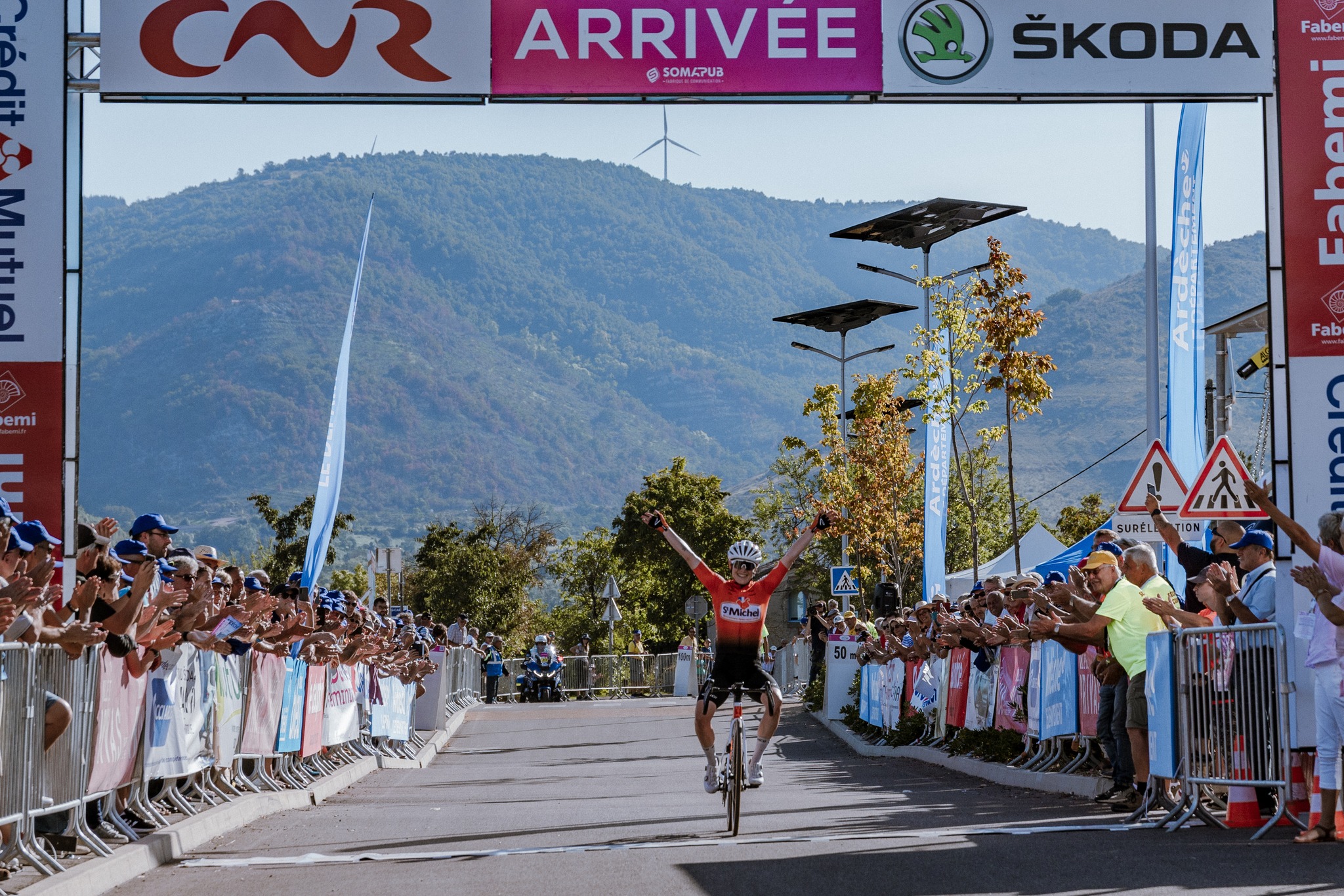 Coralie Demay wins in Ardèche